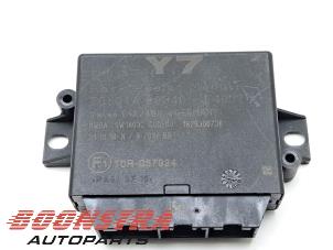 Gebruikte Parkeerhulp computer Toyota C-HR (X1,X5) 1.8 16V Hybrid Prijs € 80,95 Margeregeling aangeboden door Boonstra Autoparts