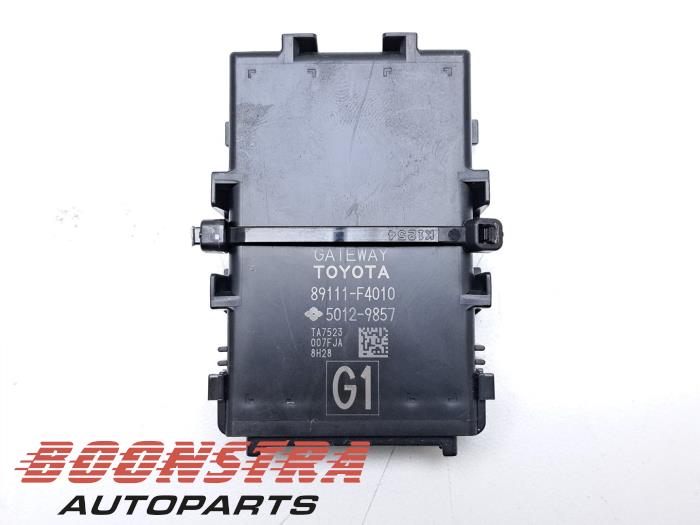Gebruikte Gateway module Toyota C-HR (X1,X5) 1.8 16V Hybrid Prijs € 59,95 Margeregeling aangeboden door Boonstra Autoparts