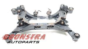 Gebruikte Subframe Landrover Range Rover Velar (LY) 3.0 D300 AWD Prijs € 375,95 Margeregeling aangeboden door Boonstra Autoparts