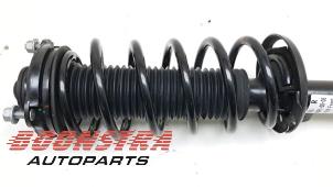 Gebruikte Schokdemperpoot rechts-voor XPENG P5 P5 Prijs € 99,95 Margeregeling aangeboden door Boonstra Autoparts