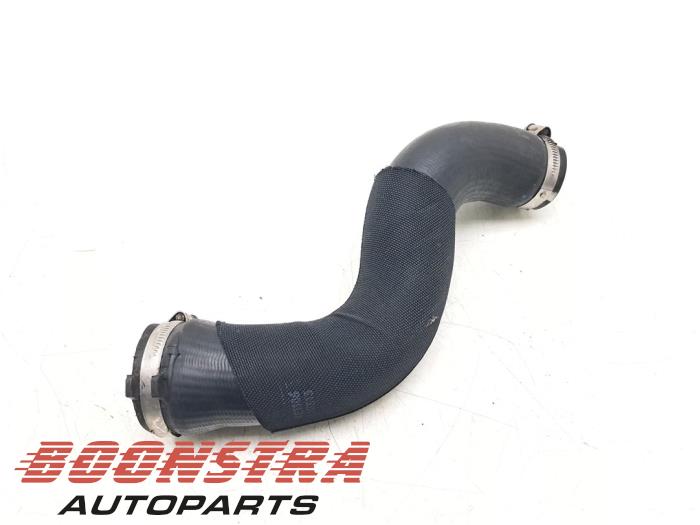 Gebruikte Intercooler Buis Audi A5 Cabrio (8F7) 2.0 TFSI 16V Quattro Prijs € 24,95 Margeregeling aangeboden door Boonstra Autoparts