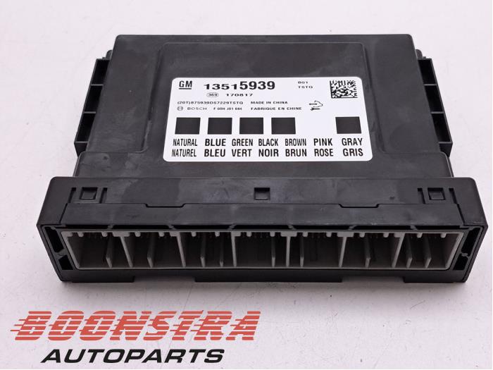 Gebruikte Computer Body Control Opel Corsa E 1.4 16V Prijs € 24,95 Margeregeling aangeboden door Boonstra Autoparts