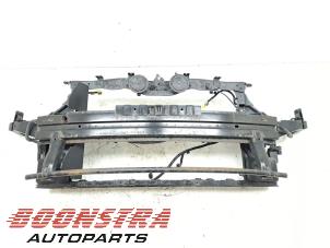 Gebruikte Frontpaneel Hyundai i40 CW (VFC) 1.7 CRDi 16V Prijs € 149,99 Margeregeling aangeboden door Boonstra Autoparts