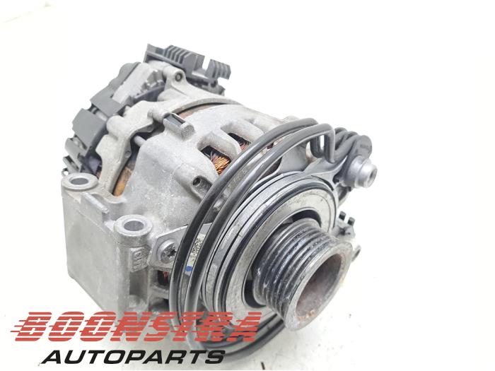Gebruikte Dynamo Audi A4 Avant (B9) 2.0 40 T MHEV 16V Prijs € 139,95 Margeregeling aangeboden door Boonstra Autoparts