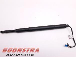 Gebruikte Achterklep motor BMW 5 serie Touring (G31) 540i xDrive 3.0 TwinPower Turbo 24V Prijs € 134,95 Margeregeling aangeboden door Boonstra Autoparts