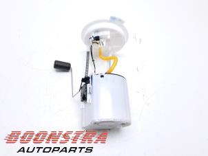 Gebruikte Tank element Pomp Lynk &amp; Co 01 1.5 PHEV Prijs € 199,95 Margeregeling aangeboden door Boonstra Autoparts