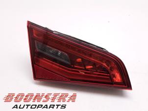 Gebruikte Achterlicht links Audi A3 Sportback (8VA/8VF) 1.4 16V g-tron Prijs € 24,95 Margeregeling aangeboden door Boonstra Autoparts