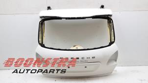 Gebruikte Achterklep Porsche Cayenne II (92A) 4.8 V8 32V Turbo Prijs € 399,00 Margeregeling aangeboden door Boonstra Autoparts
