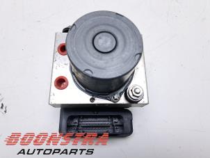 Gebruikte ABS Pomp Volkswagen Crafter (SY) 2.0 TDI FWD Prijs € 241,94 Inclusief btw aangeboden door Boonstra Autoparts