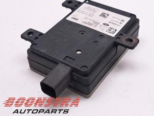 Gebruikte Dode hoek sensor Landrover Range Rover Velar (LY) 3.0 D300 AWD Prijs € 99,95 Margeregeling aangeboden door Boonstra Autoparts