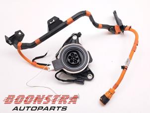 Gebruikte Oplaadpunt stekker aansluiting BMW 7 serie (G11/12) 745e,Le Prijs € 144,95 Margeregeling aangeboden door Boonstra Autoparts