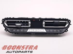 Gebruikte Airco bedieningspaneel BMW 2 serie Gran Coupe (F44) 218i 1.5 TwinPower Turbo 12V Prijs € 399,95 Margeregeling aangeboden door Boonstra Autoparts