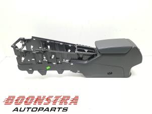 Gebruikte Middenconsoles Seat Leon (KLB) 1.5 TSI 16V Prijs € 199,95 Margeregeling aangeboden door Boonstra Autoparts