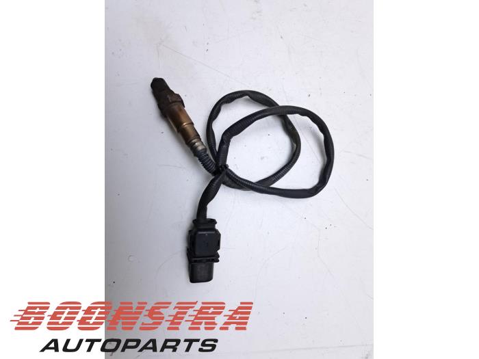 Lambda Sonde van een BMW X6 (F16) M50d 3.0 24V 2015