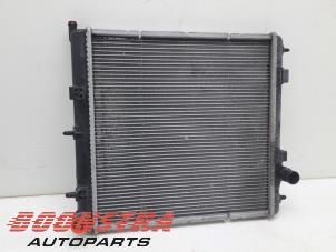 Gebruikte Radiateur Citroen C4 Cactus (0B/0P) 1.2 PureTech 82 12V Prijs € 24,95 Margeregeling aangeboden door Boonstra Autoparts