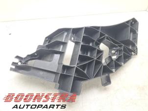 Gebruikte Koplampframe links Tesla Model X EV AWD Prijs € 81,95 Margeregeling aangeboden door Boonstra Autoparts