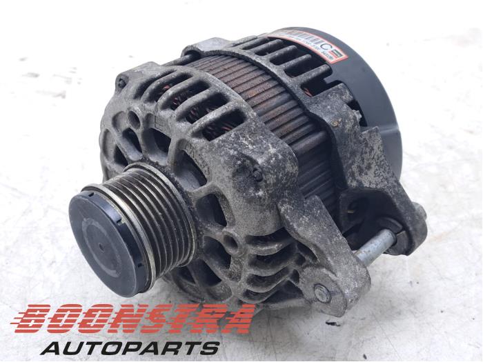 Gebruikte Dynamo Kia Sorento III (UM) 2.2 CRDi 16V VGT 4x4 Prijs € 79,95 Margeregeling aangeboden door Boonstra Autoparts