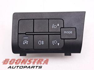 Gebruikte Licht Schakelaar Peugeot Boxer (U9) 2.2 Blue HDi 120 Prijs € 30,19 Inclusief btw aangeboden door Boonstra Autoparts