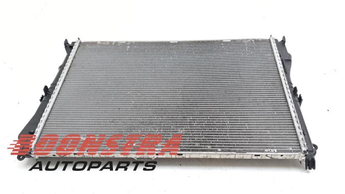 Gebruikte Radiateur Mercedes C (W205) C-220 2.2 CDI BlueTEC, C-220 d 16V Prijs € 124,95 Margeregeling aangeboden door Boonstra Autoparts