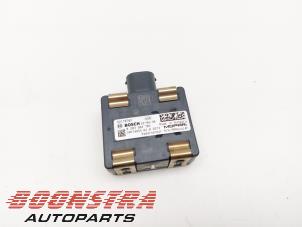 Gebruikte Radar sensor Fiat 500X (334) 1.5 Hybrid Turbo 16V Prijs € 224,95 Margeregeling aangeboden door Boonstra Autoparts