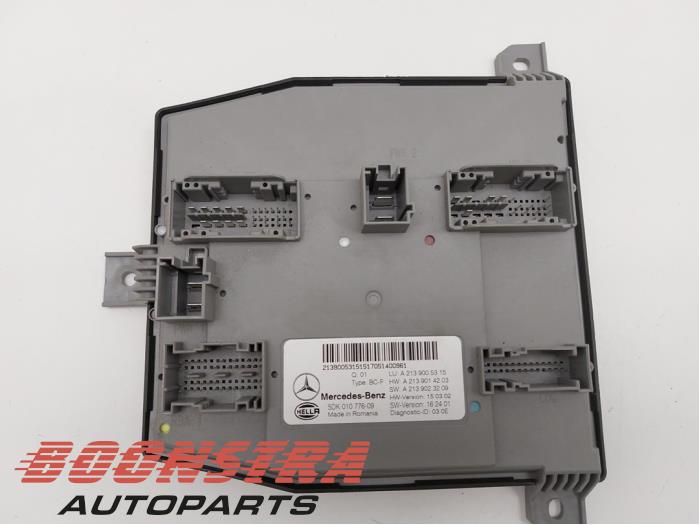 Computer Body Control van een Mercedes-Benz E Estate (S213) E-220d 2.0 Turbo 16V 2017