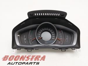 Gebruikte Kilometerteller KM Volvo V60 I (FW/GW) 1.6 T3 16V Prijs € 74,95 Margeregeling aangeboden door Boonstra Autoparts