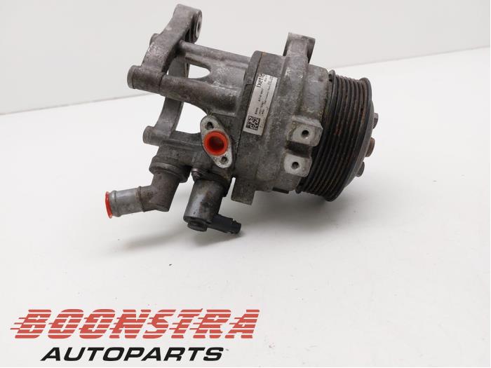 Gebruikte Servopomp BMW 5 serie (F10) 550i V8 32V TwinPower Turbo Prijs € 185,00 Margeregeling aangeboden door Boonstra Autoparts
