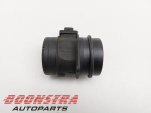 Gebruikte Luchtmassameter Volkswagen Crafter (SY) 2.0 TDI FWD Prijs € 30,19 Inclusief btw aangeboden door Boonstra Autoparts