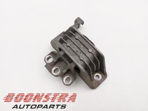 Gebruikte Motorsteun Volkswagen Crafter (SY) 2.0 TDI FWD Prijs € 67,76 Inclusief btw aangeboden door Boonstra Autoparts