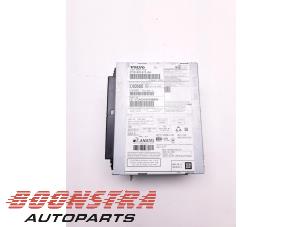 Gebruikte Navigatie Module Volvo V60 I (FW/GW) 2.0 D4 16V Prijs € 69,95 Margeregeling aangeboden door Boonstra Autoparts