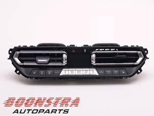 Gebruikte Kachel Bedieningspaneel BMW 3 serie Touring (G21) 320d 2.0 TwinPower Turbo 16V Mild Hybrid Prijs € 264,95 Margeregeling aangeboden door Boonstra Autoparts