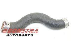 Gebruikte Intercooler Buis BMW 3 serie Touring (G21) 320d 2.0 TwinPower Turbo 16V Mild Hybrid Prijs € 24,95 Margeregeling aangeboden door Boonstra Autoparts