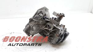 Gebruikte Versnellingsbak Opel Adam 1.2 16V Prijs € 199,00 Margeregeling aangeboden door Boonstra Autoparts