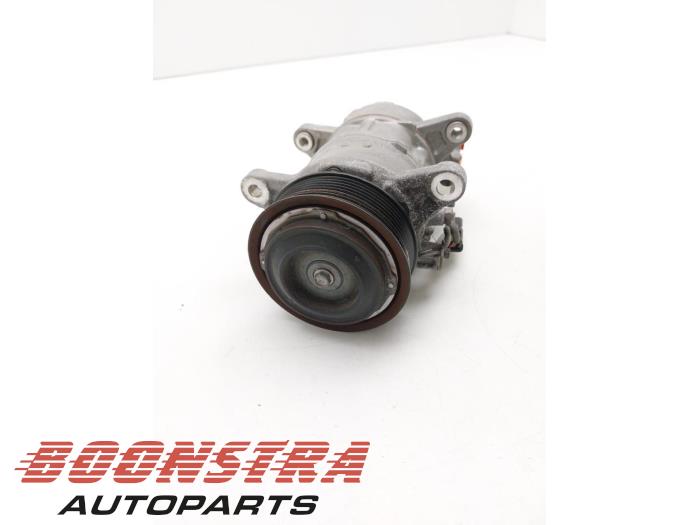 Aircopomp van een BMW 3 serie Touring (G21) 320d 2.0 TwinPower Turbo 16V Mild Hybrid 2020