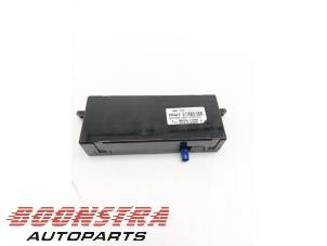 Gebruikte Antenne Kia Ceed Sportswagon (CDF) 1.4 T-GDI 16V Prijs € 54,95 Margeregeling aangeboden door Boonstra Autoparts