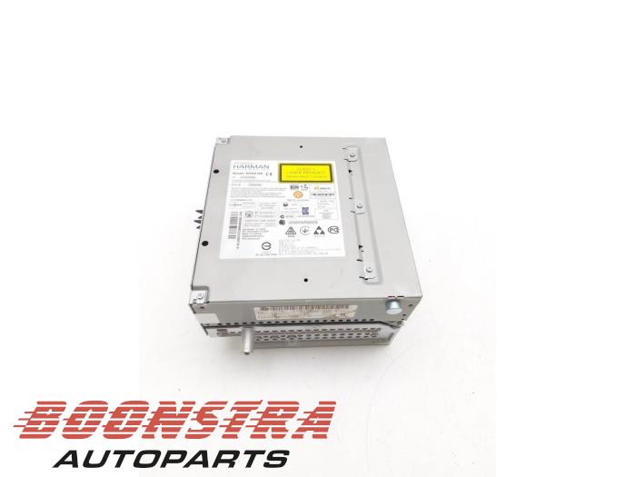 Gebruikte Radio module Mercedes GLC (X253) 2.0 260 16V 4-Matic Prijs € 594,95 Margeregeling aangeboden door Boonstra Autoparts