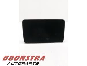 Gebruikte Display Interieur Mercedes GLC (X253) 2.0 260 16V 4-Matic Prijs € 235,00 Margeregeling aangeboden door Boonstra Autoparts