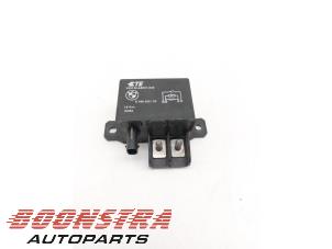 Gebruikte Relais BMW 7 serie (G11/12) 740e,Le xDrive Prijs € 24,95 Margeregeling aangeboden door Boonstra Autoparts