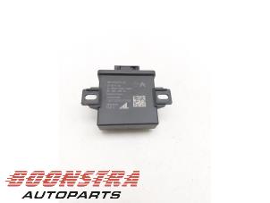 Gebruikte Module Verlichting Peugeot 508 (8D) 2.0 BlueHDi 180 16V Prijs € 44,95 Margeregeling aangeboden door Boonstra Autoparts