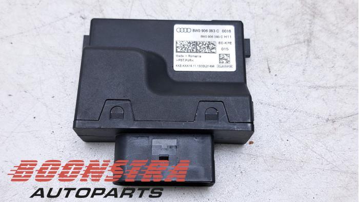 Gebruikte Brandstofpomp module Audi A4 Avant (B9) 2.0 TDI 16V Prijs € 44,95 Margeregeling aangeboden door Boonstra Autoparts