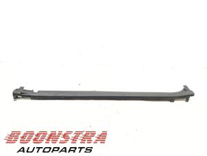 Gebruikte Sideskirt links BMW iX3 80 kWh Prijs € 64,95 Margeregeling aangeboden door Boonstra Autoparts