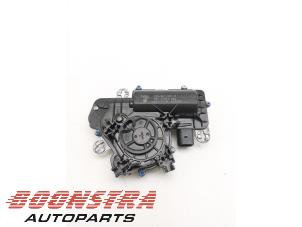 Gebruikte Achterklep motor Audi E-tron (GEN) 55 quattro Prijs € 29,95 Margeregeling aangeboden door Boonstra Autoparts