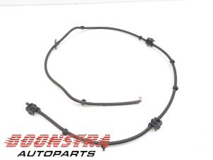 Gebruikte Leiding (diversen) Mercedes GLC (X253) 2.0 260 16V 4-Matic Prijs € 24,95 Margeregeling aangeboden door Boonstra Autoparts