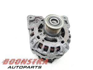 Gebruikte Dynamo Renault Clio IV Estate/Grandtour (7R) 0.9 Energy TCE 12V Prijs € 24,95 Margeregeling aangeboden door Boonstra Autoparts