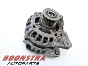 Gebruikte Dynamo Renault Clio IV (5R) 0.9 Energy TCE 90 12V Prijs € 24,95 Margeregeling aangeboden door Boonstra Autoparts