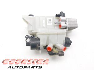 Gebruikte Expansievat Tesla Model 3 Long Range AWD 75 kWh Prijs € 199,59 Inclusief btw aangeboden door Boonstra Autoparts