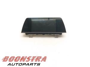 Gebruikte Display Interieur BMW 1 serie (F20) 116i 1.5 12V Prijs € 285,00 Margeregeling aangeboden door Boonstra Autoparts
