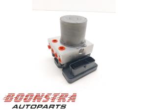 Gebruikte ABS Pomp Skoda Fabia IV (PJ3) 1.0 TSI 12V Prijs € 285,00 Margeregeling aangeboden door Boonstra Autoparts