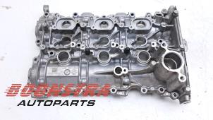 Gebruikte Nokkenashuis Porsche Cayenne III (9YA) 3.0 V6 Turbo 24V E-Hybrid Prijs € 799,95 Margeregeling aangeboden door Boonstra Autoparts