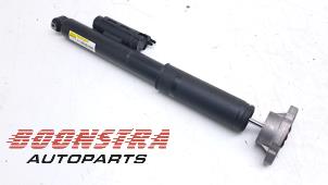 Gebruikte Veerpoot links-achter Mercedes C-Klasse Prijs € 148,95 Margeregeling aangeboden door Boonstra Autoparts